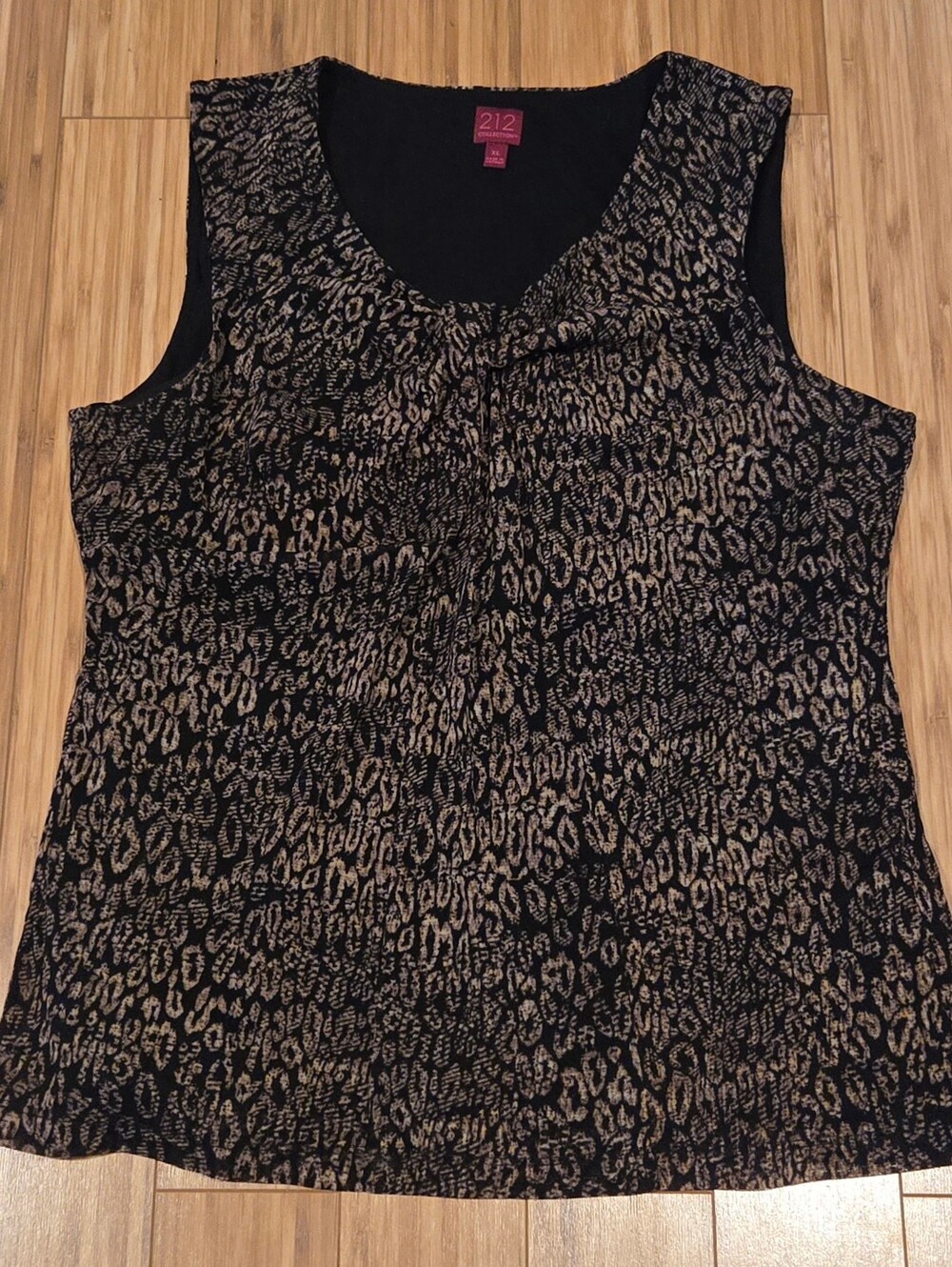 212 Collection Black and Gold Leopard Print Sleeveless Top